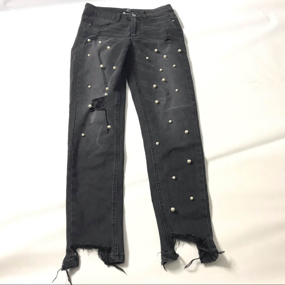Forever 21 Beaded Jeans Size 27 Distressed Ripped Hem Black Skinny Embellished